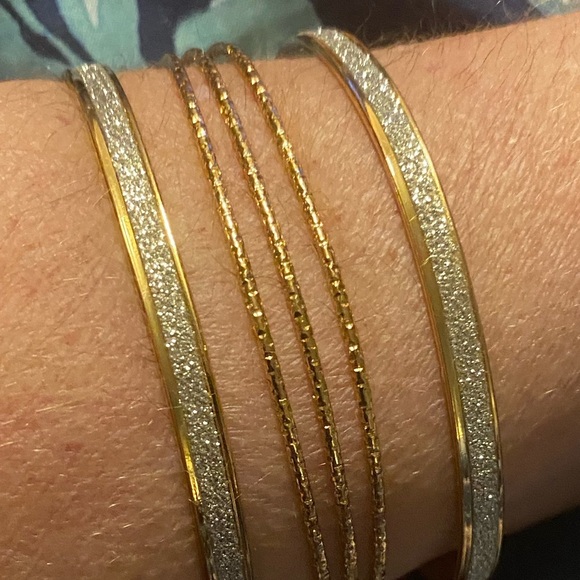 Chic Gold and Silver Bracelet Set - Picture 1 of 3